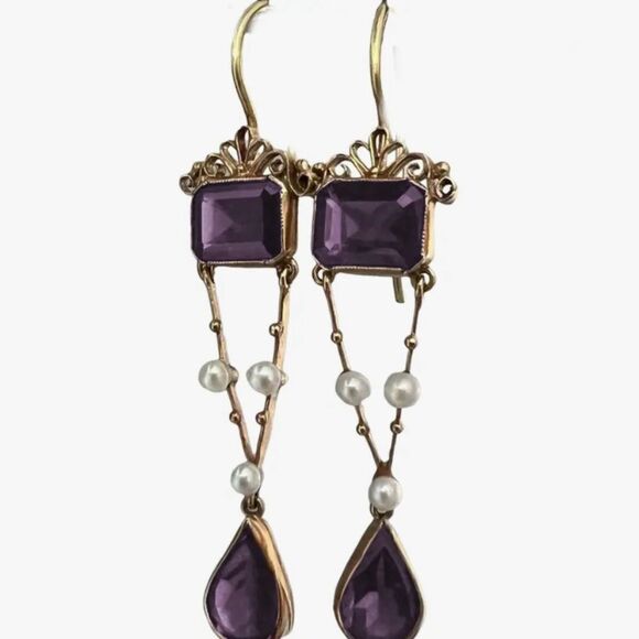 💜 NEW Elegant Gold Earrings with Purple crystals & Pearl Dangle Earrings 💜 - Picture 4 of 7